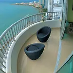 Apartamento P32 Frente Al Mar Con Balcon Aire Acondicionado Y Wifi