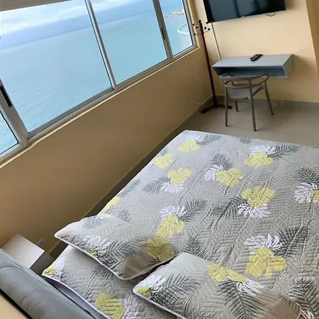 Apartamento P32 Frente Al Mar Con Balcon Aire Acondicionado Y Wifi * Cartagena