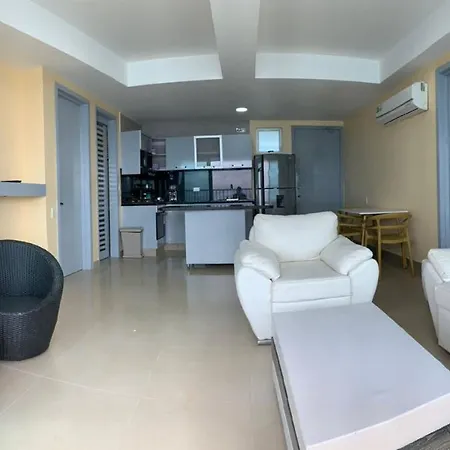 Apartamento P32 Frente Al Mar Con Balcon Aire Acondicionado Y Wifi Cartagena